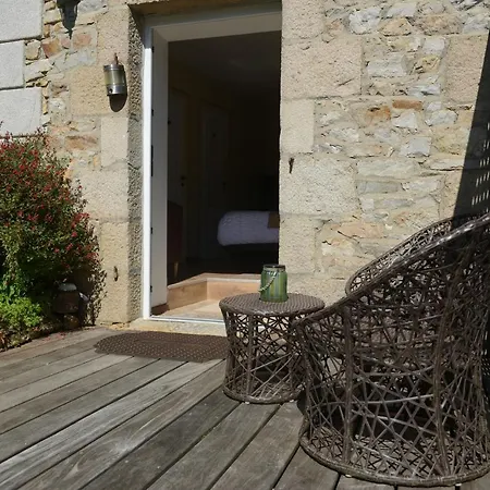 Le Domaine Du Pont Canon